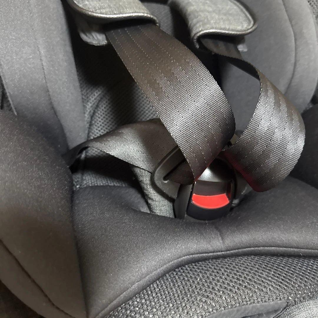 『本日限定価格』Joie チャイルドシート Arc360°