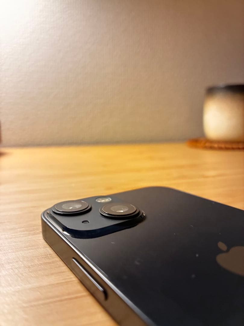 iPhone 13mini 本体 ミッドナイト 米国版 シャッター音が無し