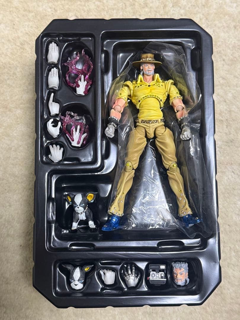 超像可動 ジョセフ・ジョースター＆イギー クリスタル限定版