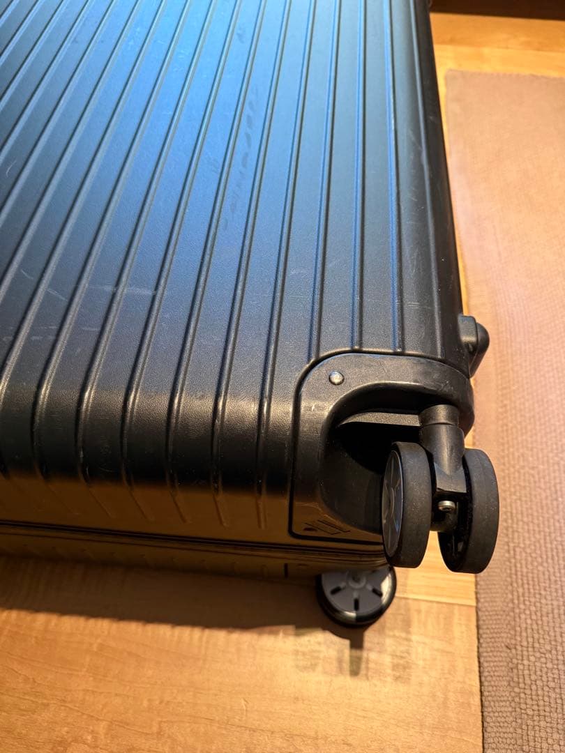 RIMOWA サルサ4輪　ブラック　86L