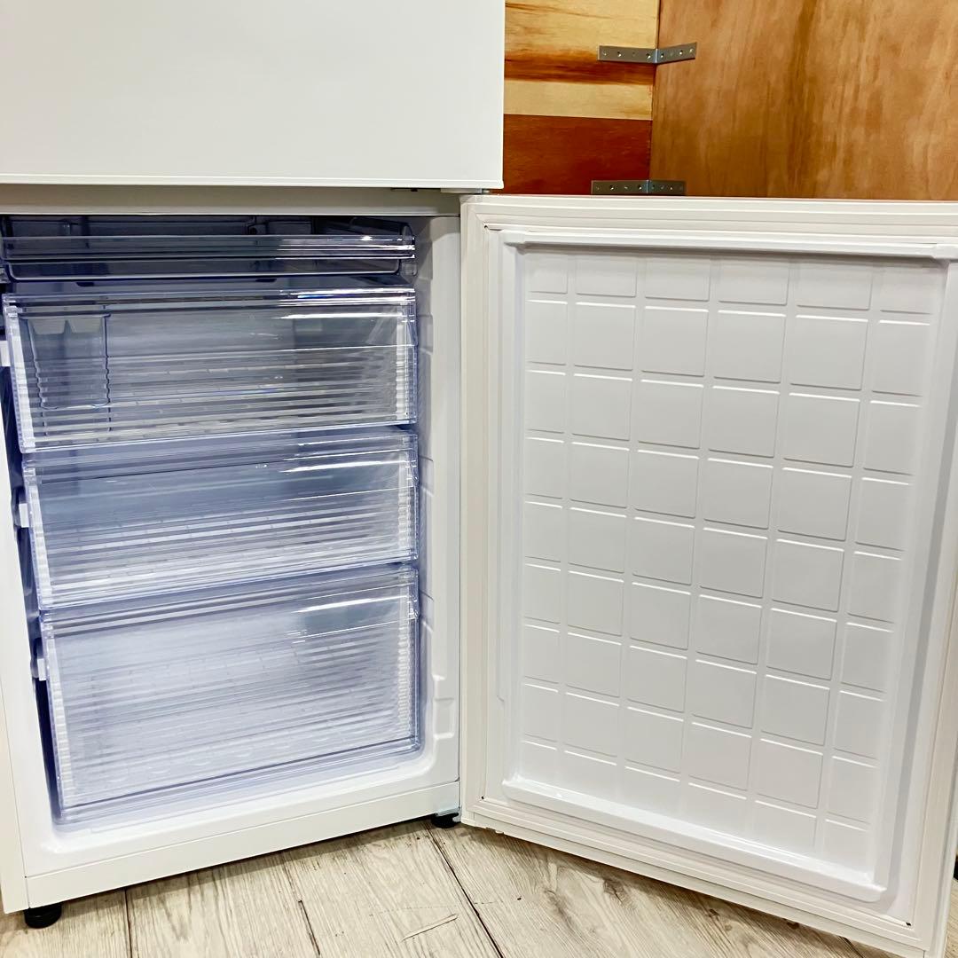 一都三県限定　配送設置無料　冷蔵庫　2ドア　SHARP シャープ　2020年製