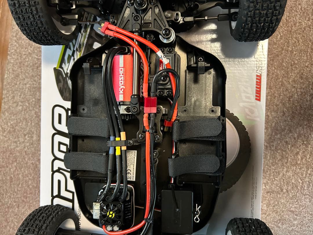 京商　1/8インファーノMP10eグリーン