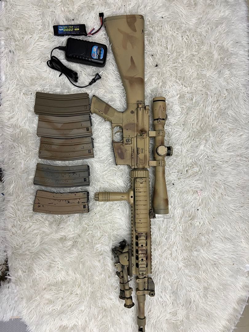 電動ガン バッテリー・マガジン付き