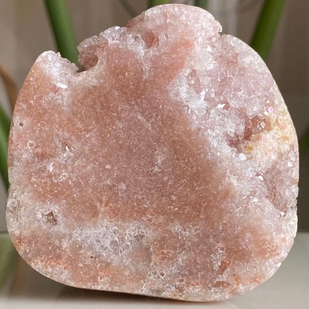 【 キラキラ ドゥルージー ピンクアメジスト 原石 約660g ドーム 】