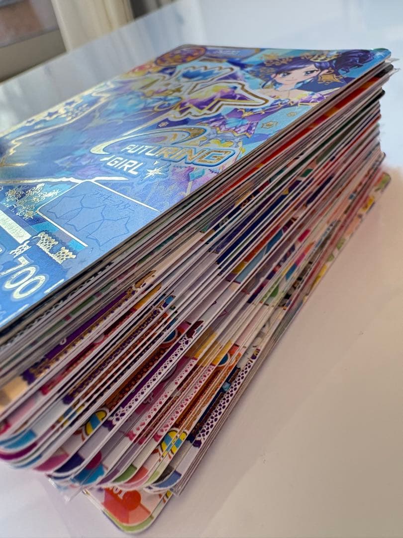 アイカツカード70枚以上まとめ売り