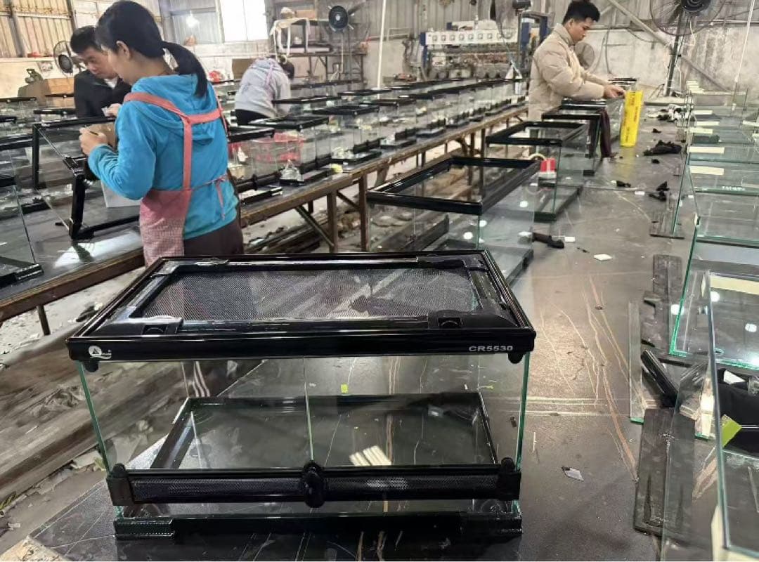 ケージ爬虫類60x45x45cm両生類飼育組み立て式　ガラス飼育ケージ 送料込み