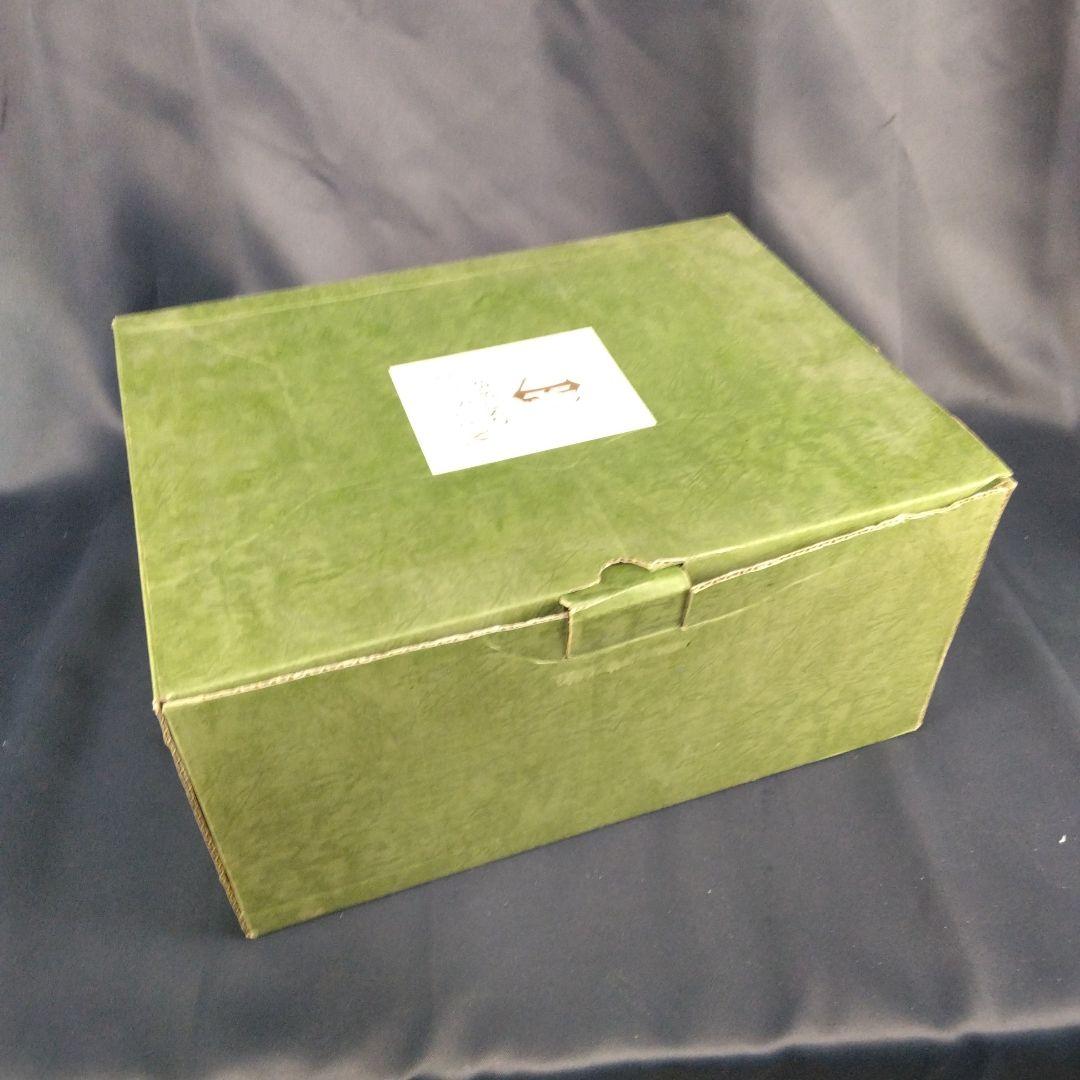 未使用 置時計 セイコー HW468B EMBLEM 置時計 SEIKO