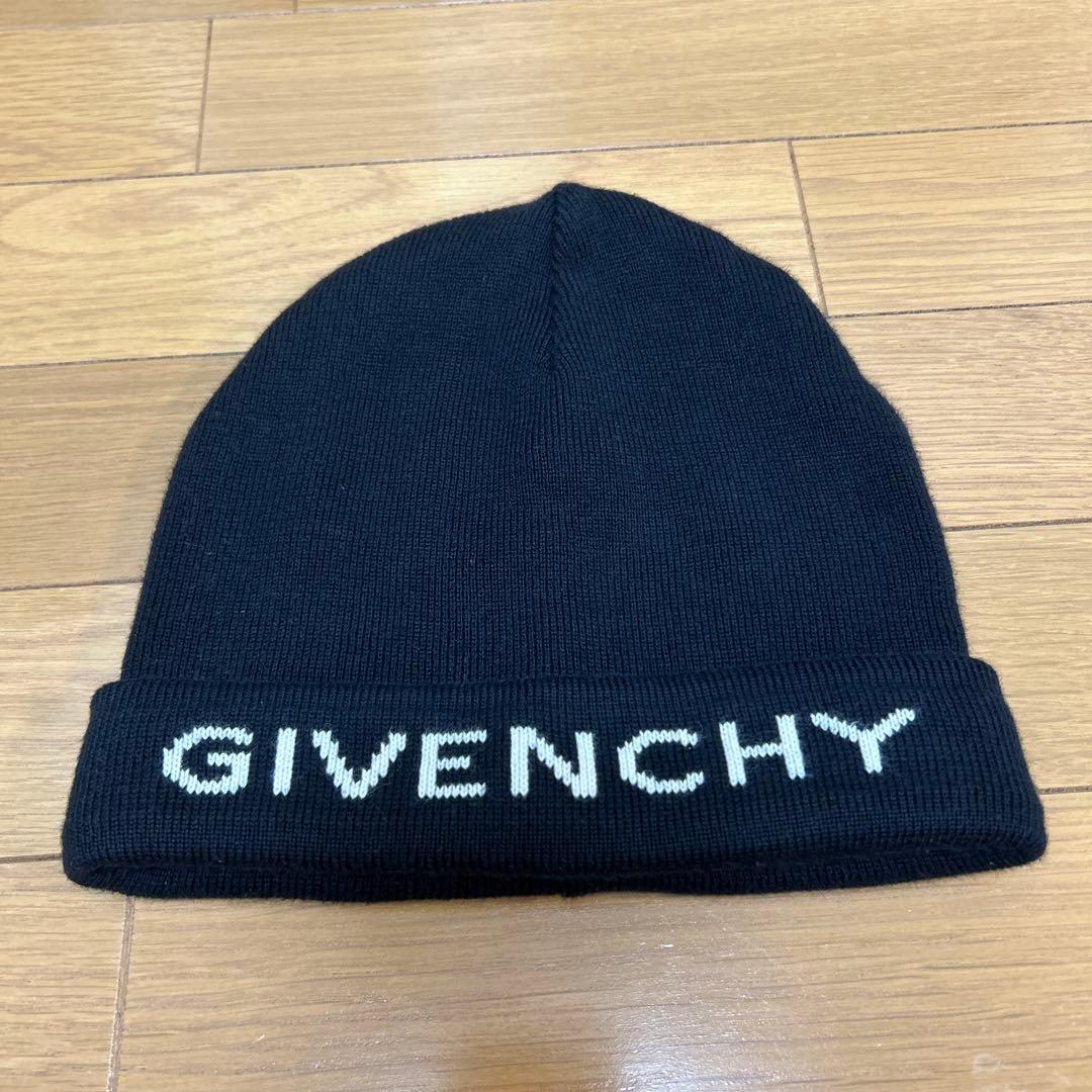 S*h様 GIVENCHY ニット帽 ビーニー