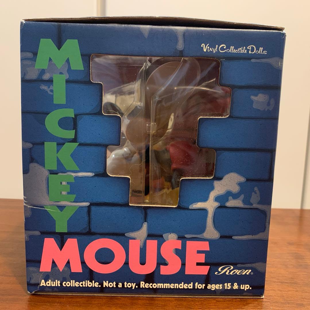 クラッシュミッキーフィギュア　ディズニーxRoen x メディコムトイ