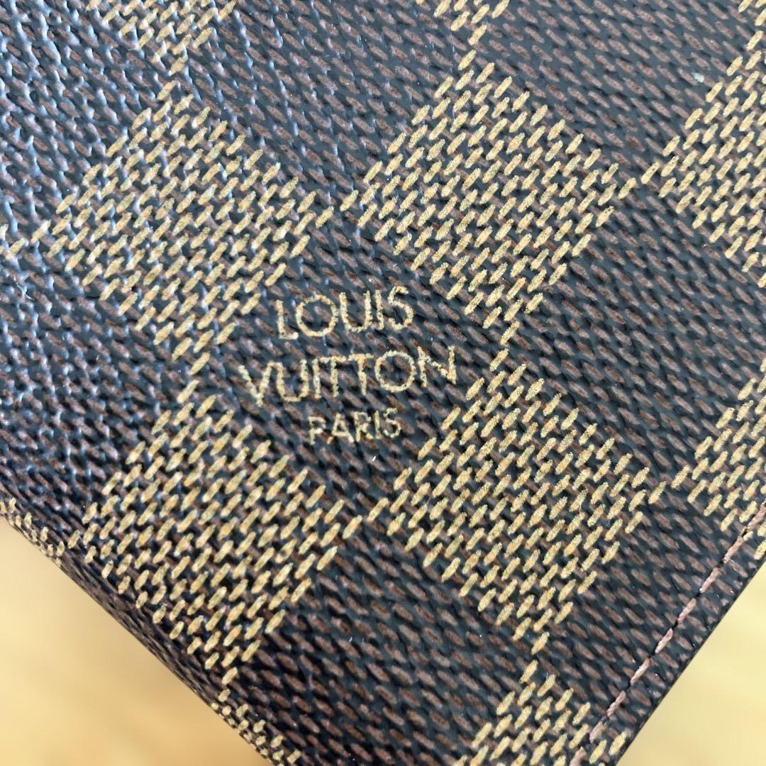 ルイ・ヴィトン　ダミエ　サイフ　二つ折り がま口財布