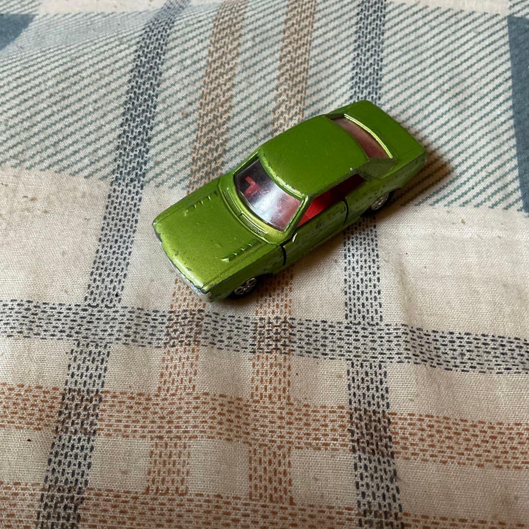 トミカ他　ミニカー14台セット　【バラ売り不可能　昭和レトロ　箱は無い】。