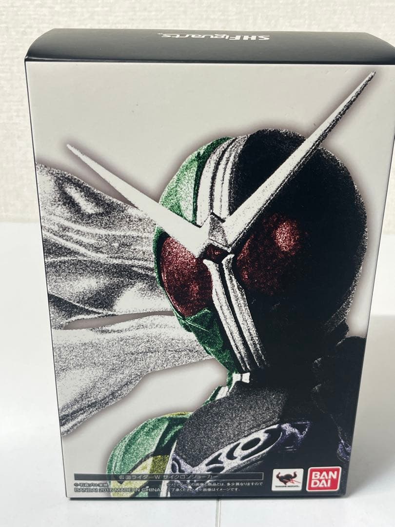 S.H.Figuarts（真骨彫） 仮面ライダーW サイクロンジョーカー