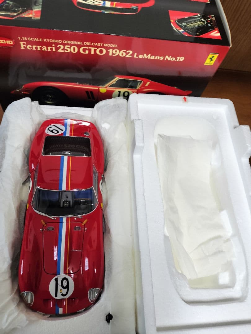 京商1/18フェラーリ250GTO1962ルマン【No19】