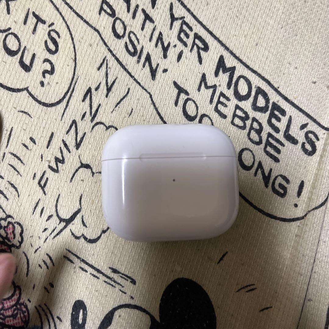 AirPods本体 充電ケース付き