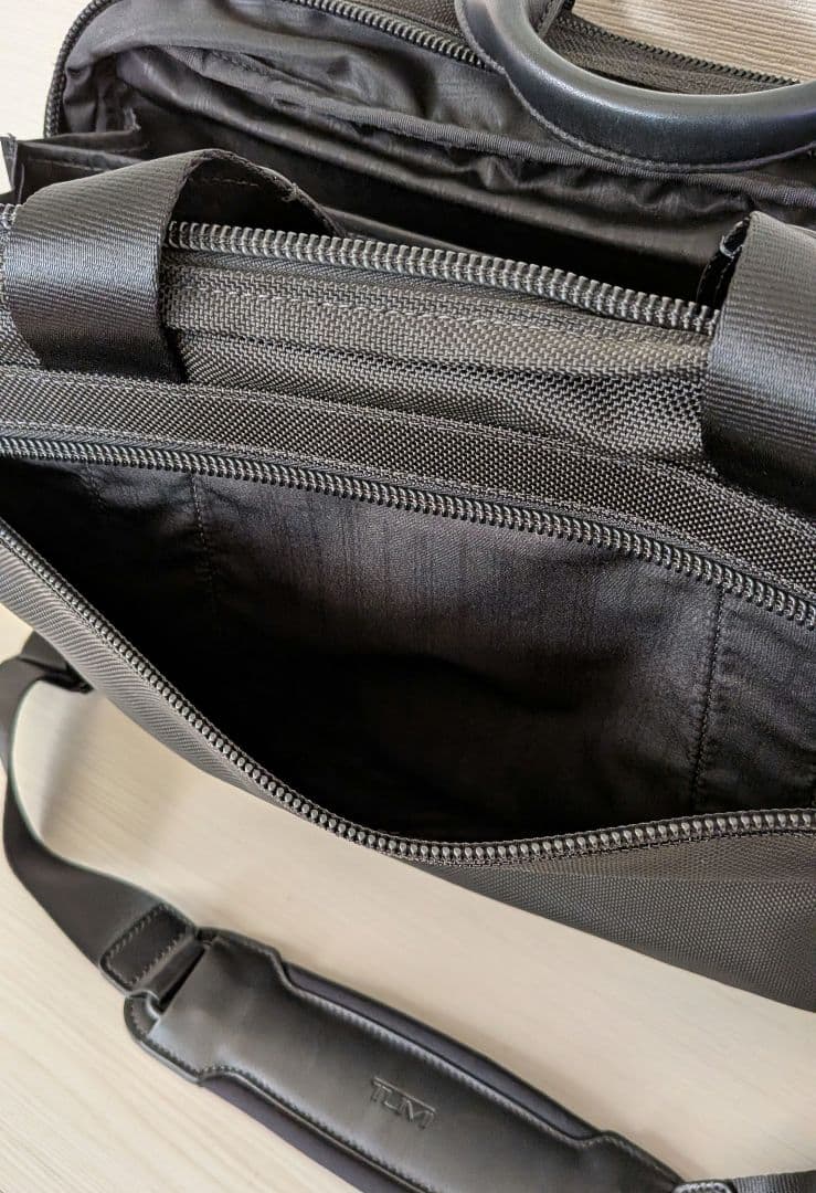 美品　TUMI　トゥミ　ビジネスバッグ　2way　ショルダーバッグ　大容量