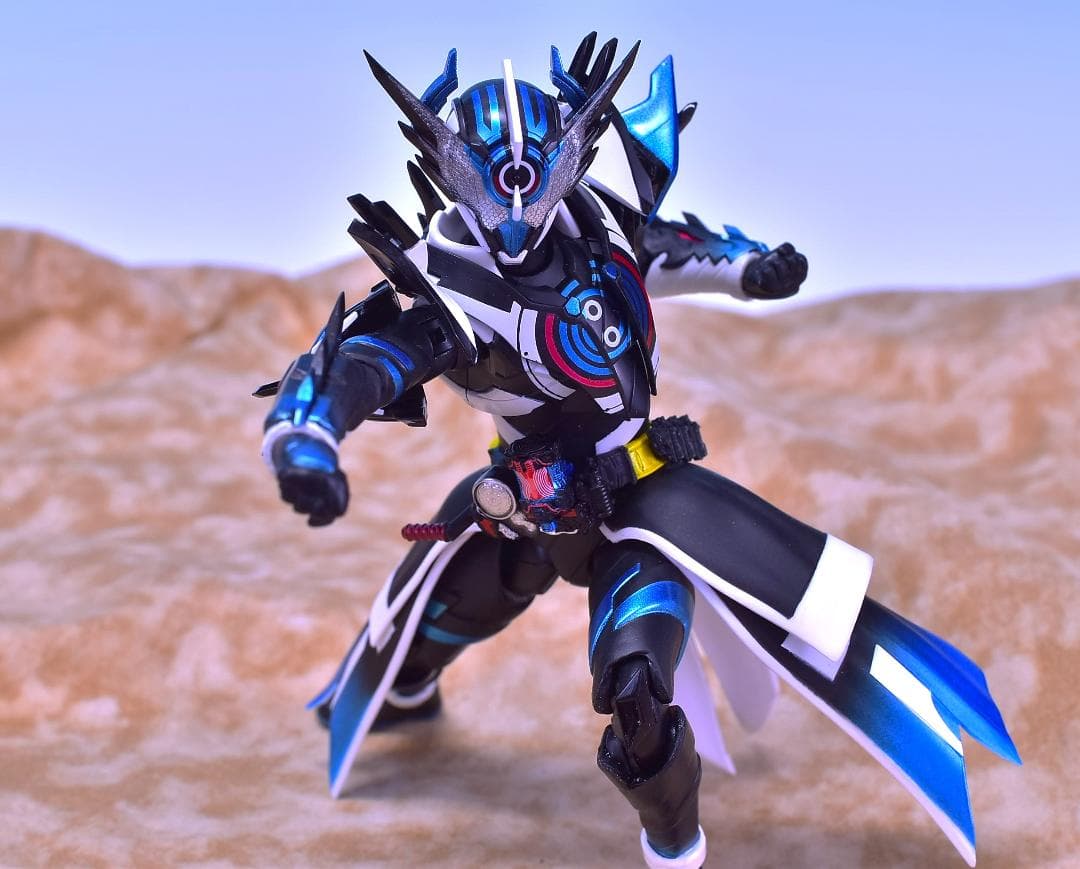 改造品 S.H.フィギュアーツ 仮面ライダー クローズエボル