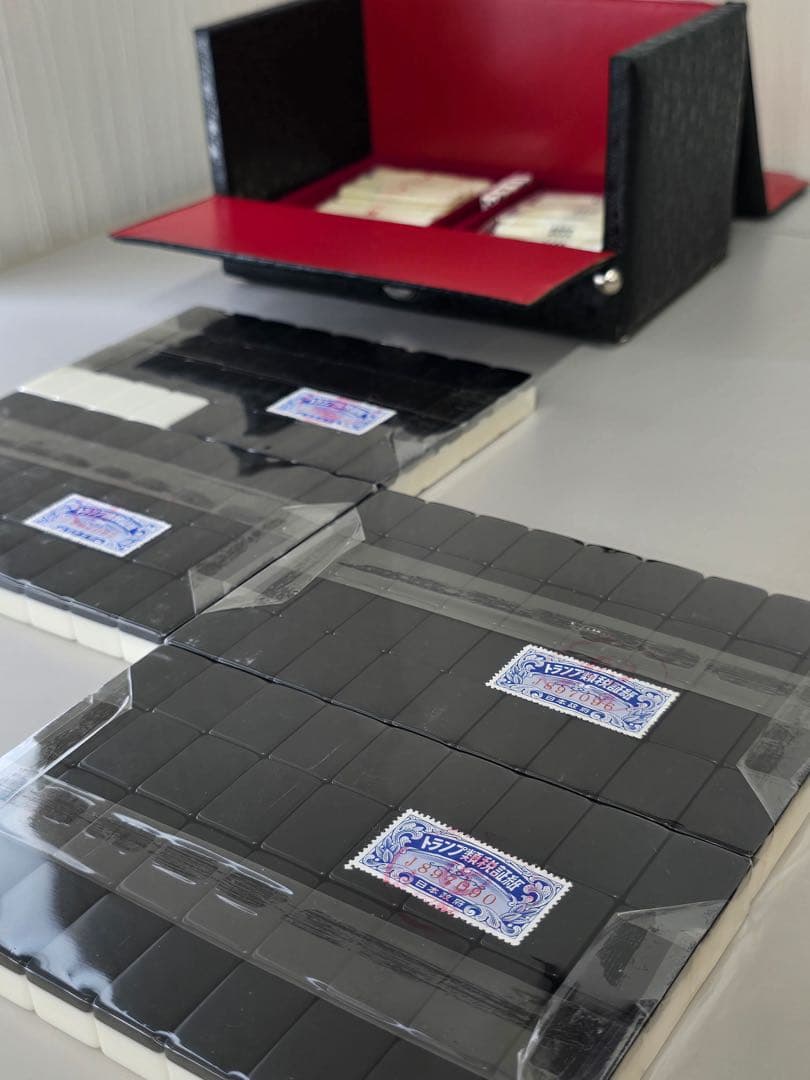 完全未使用•昭和レトロ 高級 麻雀牌 ★5段収納BOX付き★