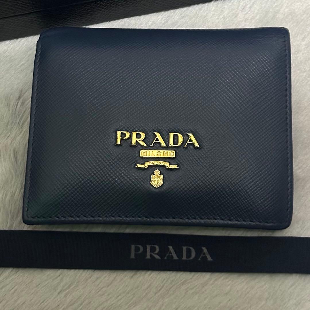 PRADA プラダ　折り財布　ゴールドロゴ　ブルー　サフィアーノレザー