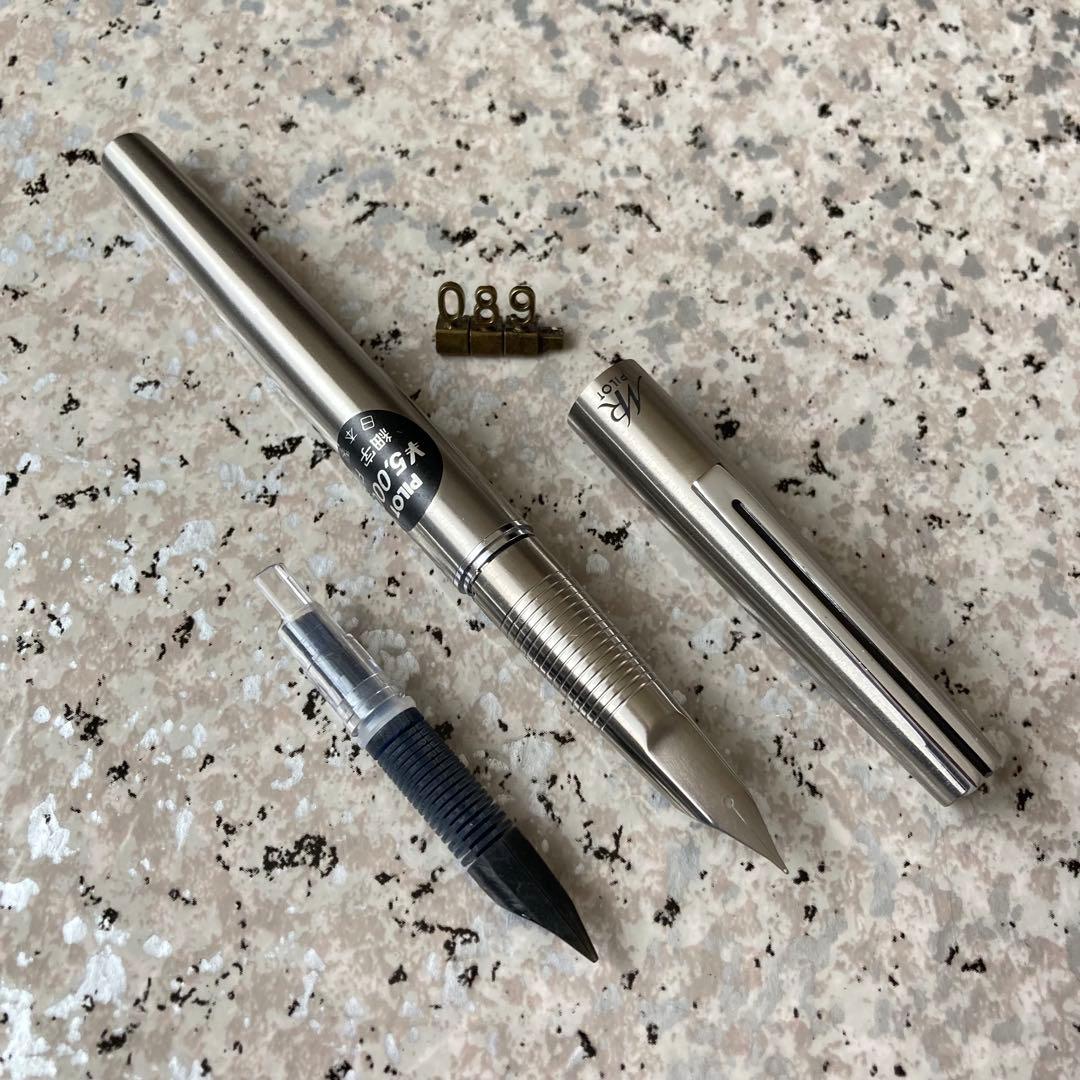 #089 未使用品 万年筆 パイロット レア μR ミュウレックス