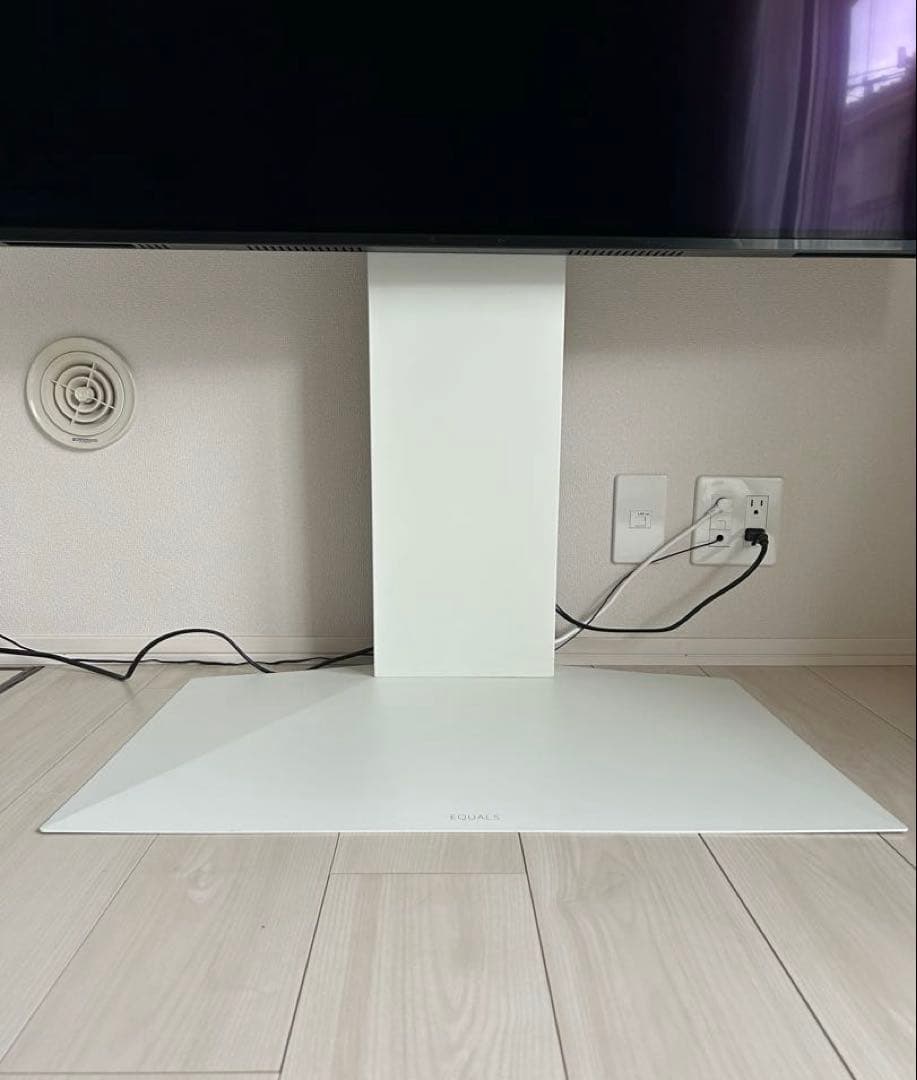 ★4/12まで出品★美品★EQUALS WALL V3 ロータイプテレビスタンド