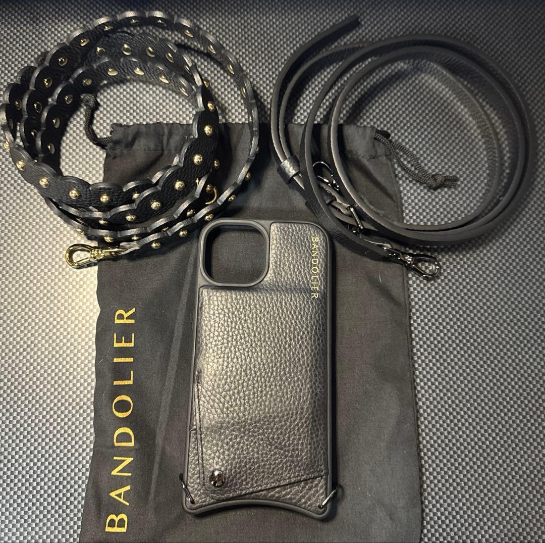 BANDOLIER iPhone15ケース