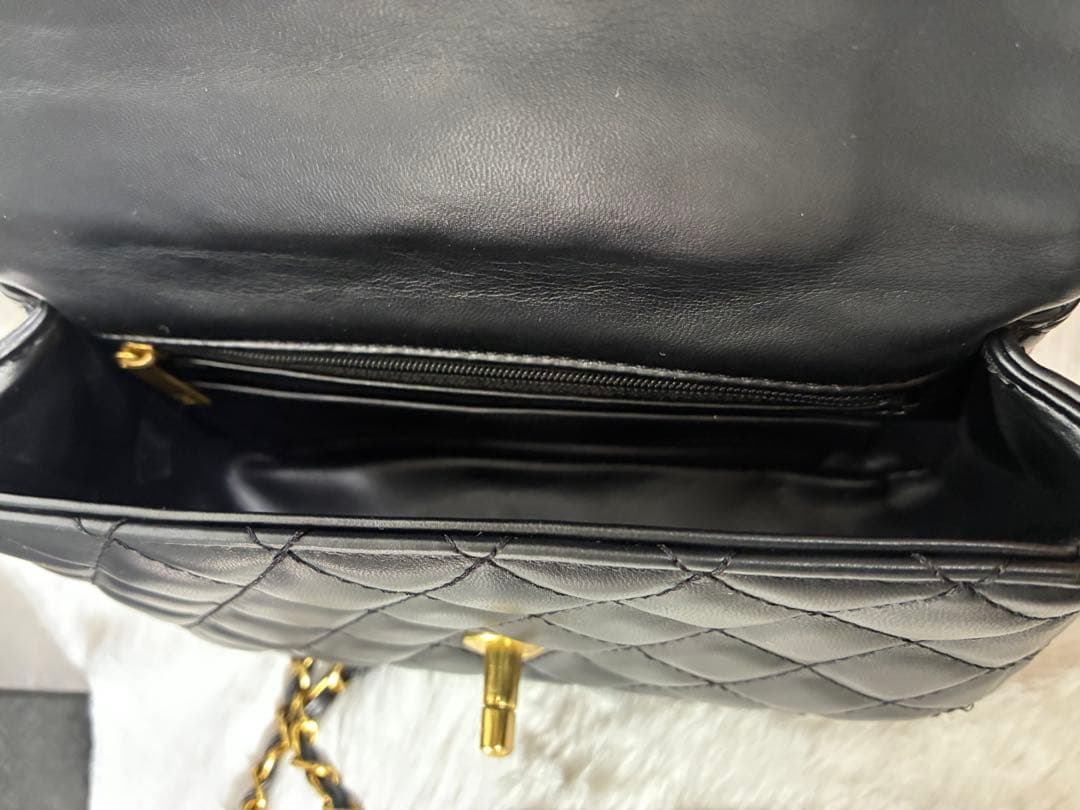 キルティングショルダーバッグ（ハンドバッグ）ノベルティ