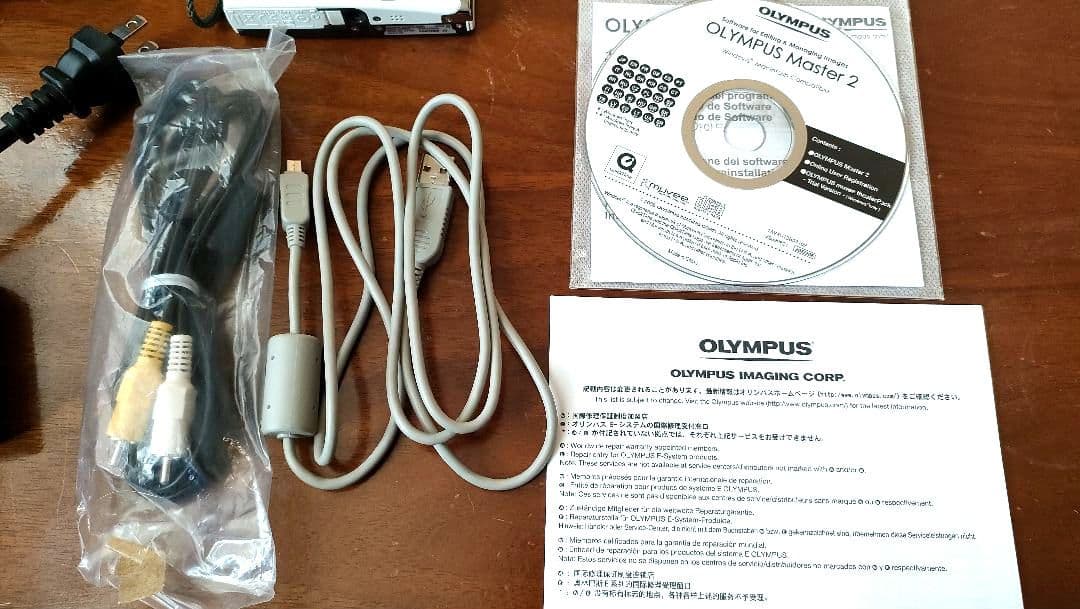 【美品】OLYMPUS デジカメ u1060 ホワイト コンデジ