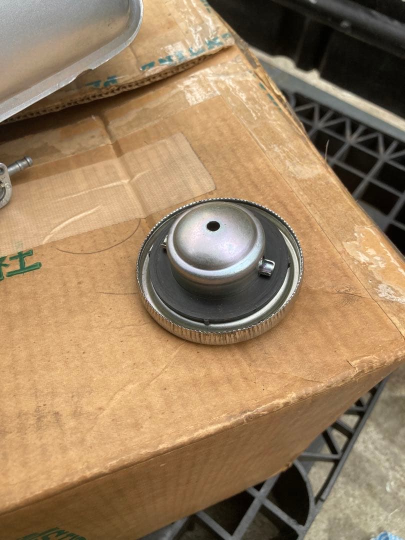 HONDA タンク シルバー/オレンジ　xl230 ホンダ　コック　キャップ