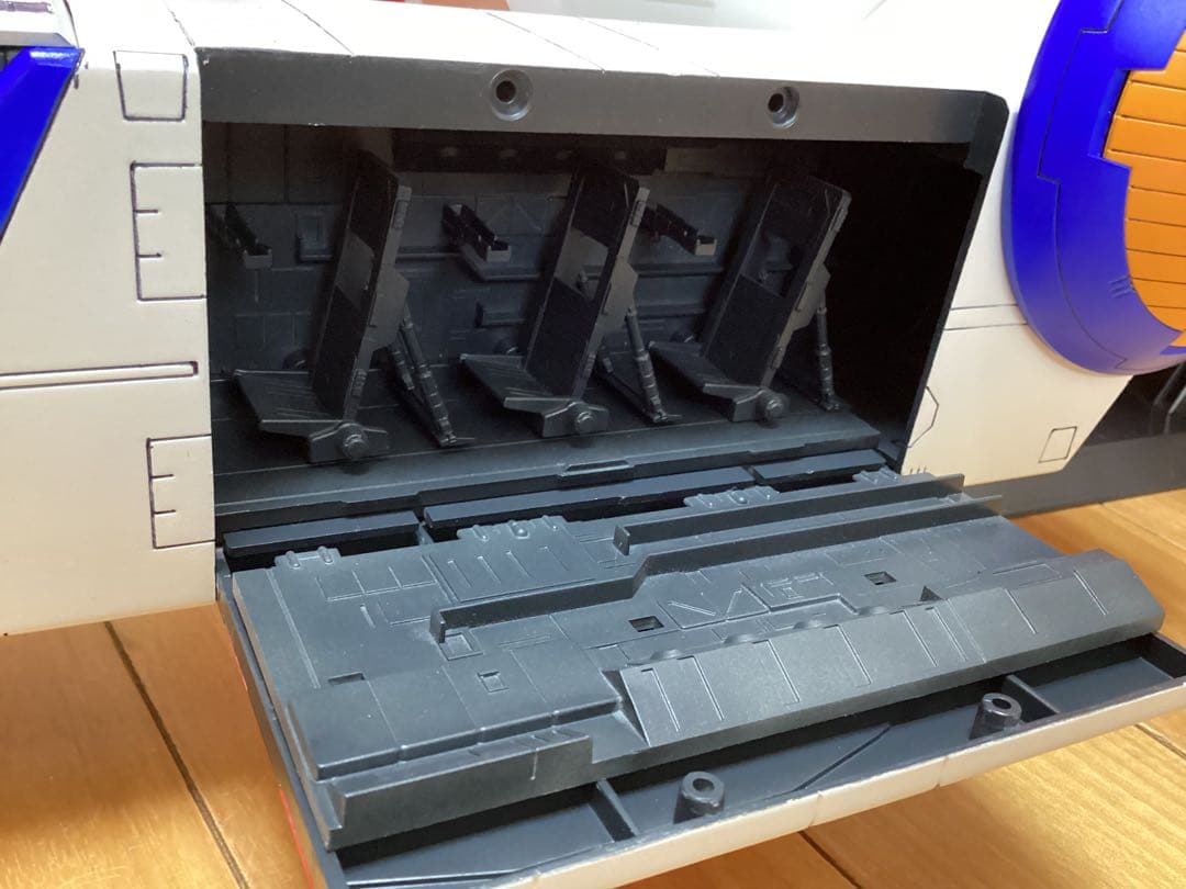 1/400 ホワイトベース ガンダムコレクション　完成品