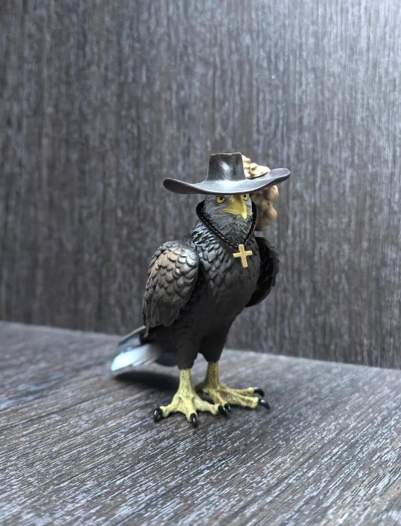 ワンピース 王下七武海 鹰目 ジュラキュール·ミホーク 彫刻フィギュアC