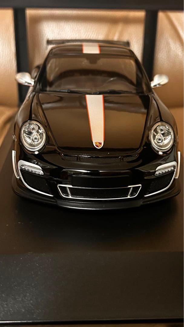 ラストプライス！ポルシェ911 GT3 RS4.0 1/18 ミニチャンプス