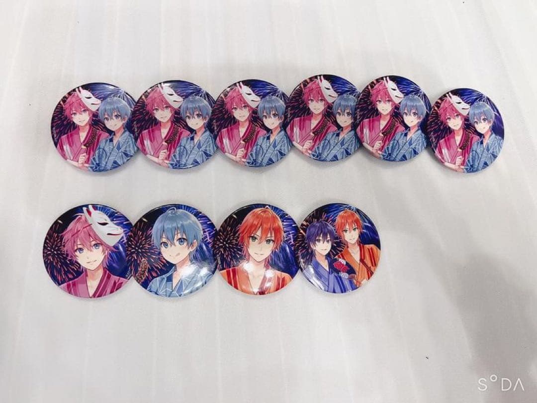 すとぷり　缶バッジ　2枚目以降各メン種類あり