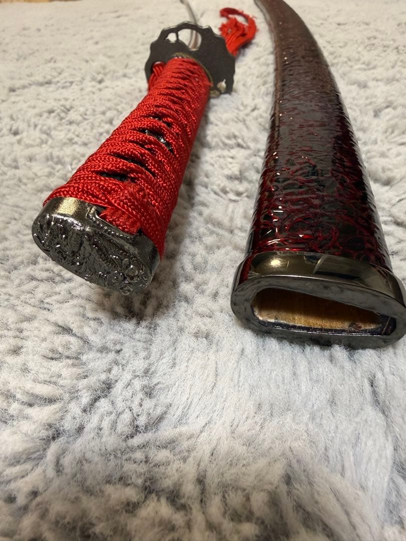 赤い柄の鋼製刀　1113 模造刀 赤 レッド アンティーク 美術品