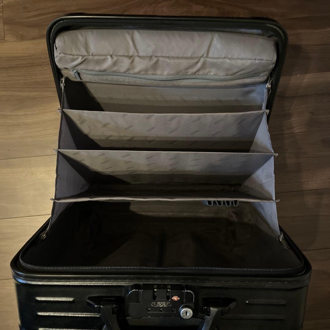 (T)【RIMOWA】リモワ　サルサ　ブラック　25L 2輪