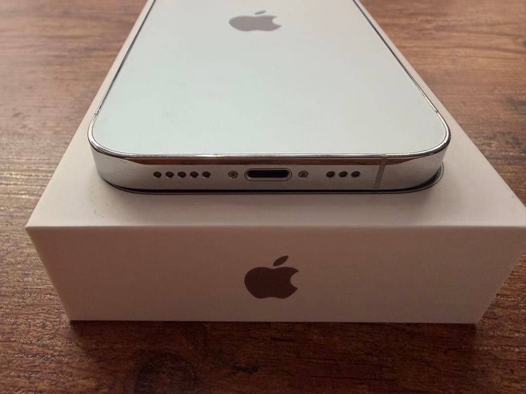 iPhone 14 Pro シルバー 128GB