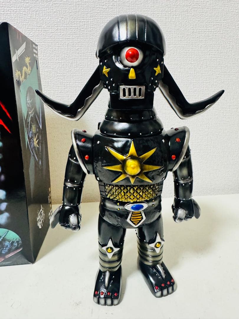 kurozan 殺し鎌　IZUMONSTER ソフビ zollmen