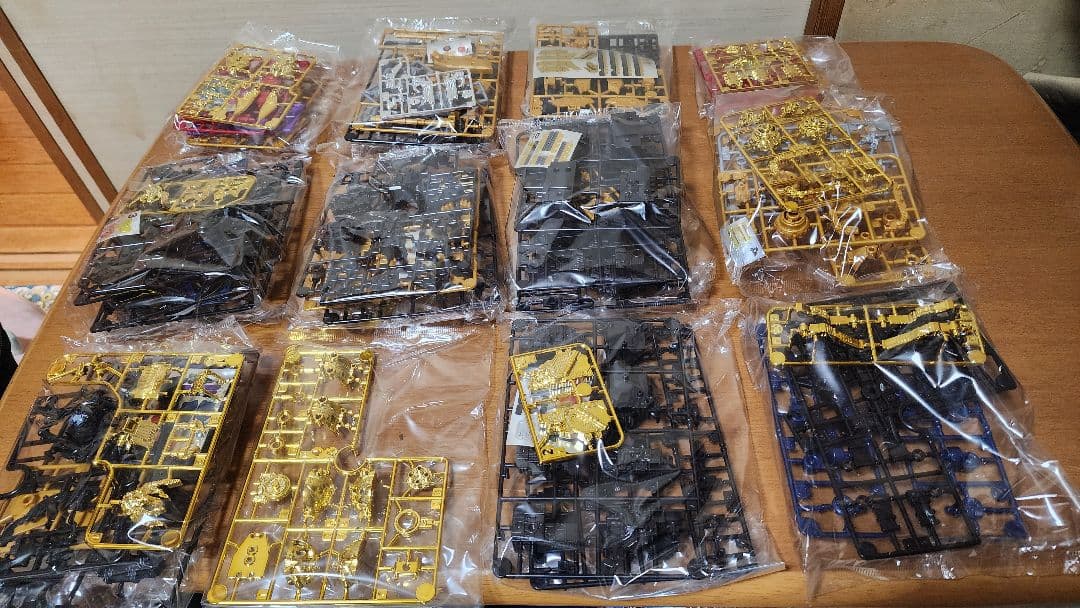 ミニプラ　PBタランチュラアビス&キングコーカサス&ガーディアンズウエポンズ