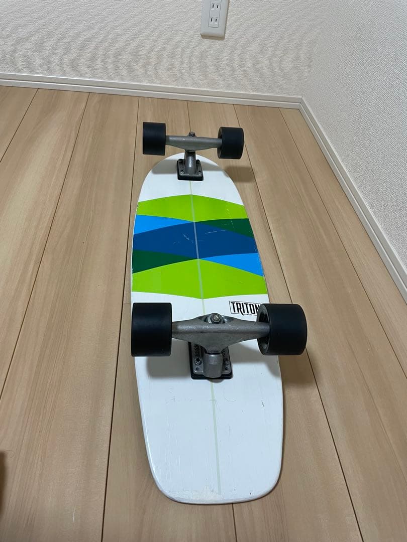 ◆CARVER Triton スケートボード　32.5インチ　シリアルプレート付