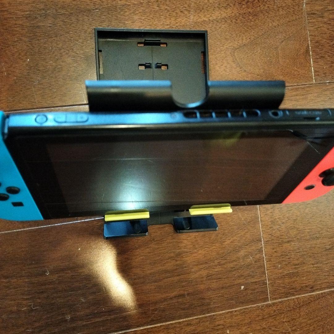 ス*ー様 Nintendo Switch本体と周辺機器セット