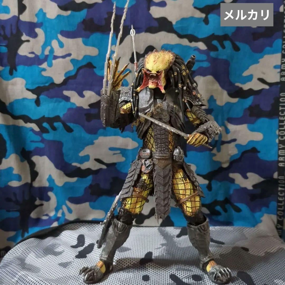 NECA ／AVP スカープレデター【中古品•パッケージ無】✨アンマスク版