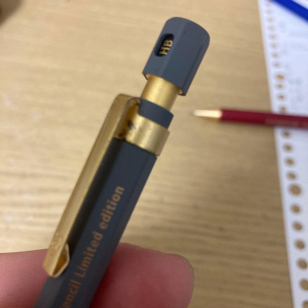 バハギアペンケース　ヘキサゴナルv1〜v3付き