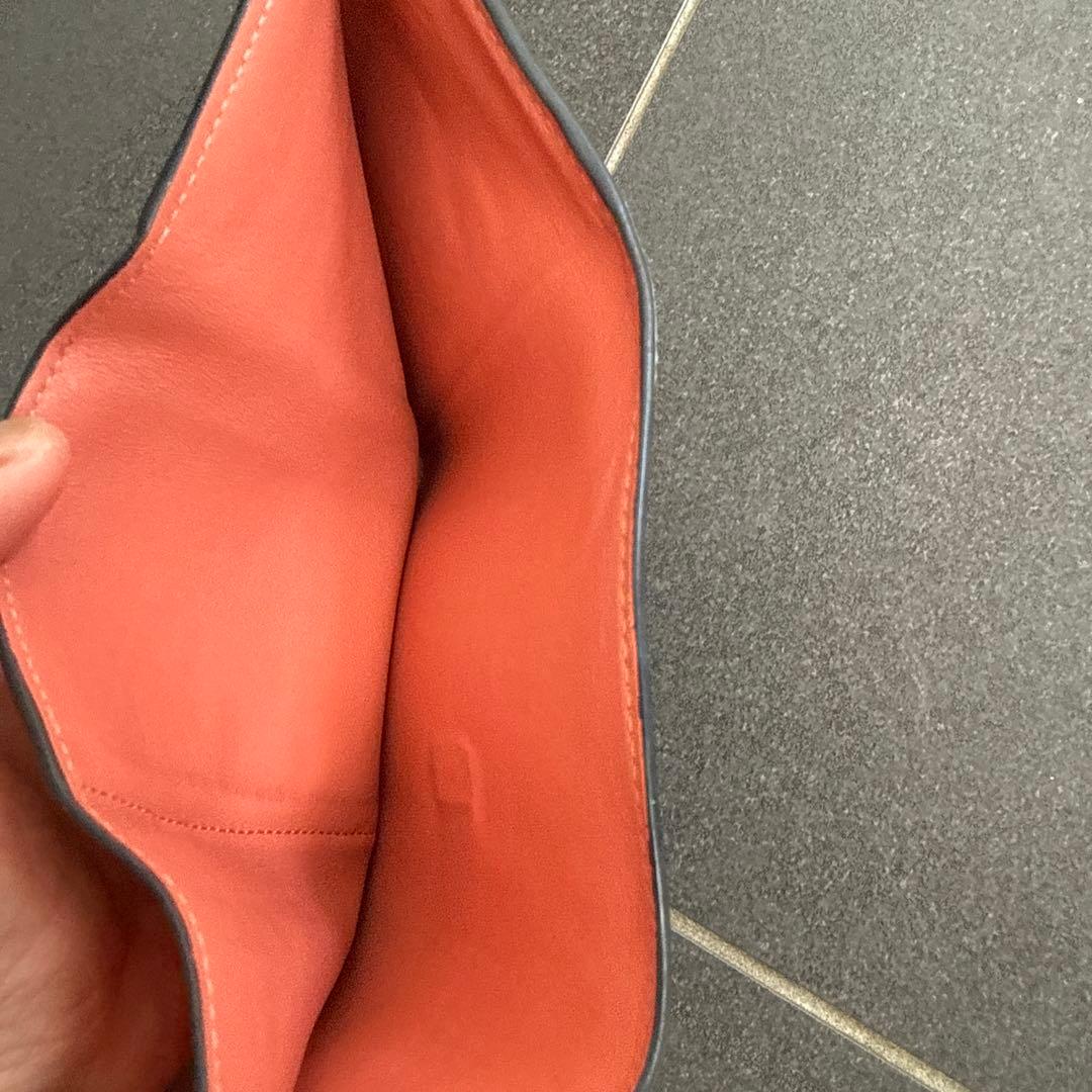 LOEWE 三つ折り財布　箱付き
