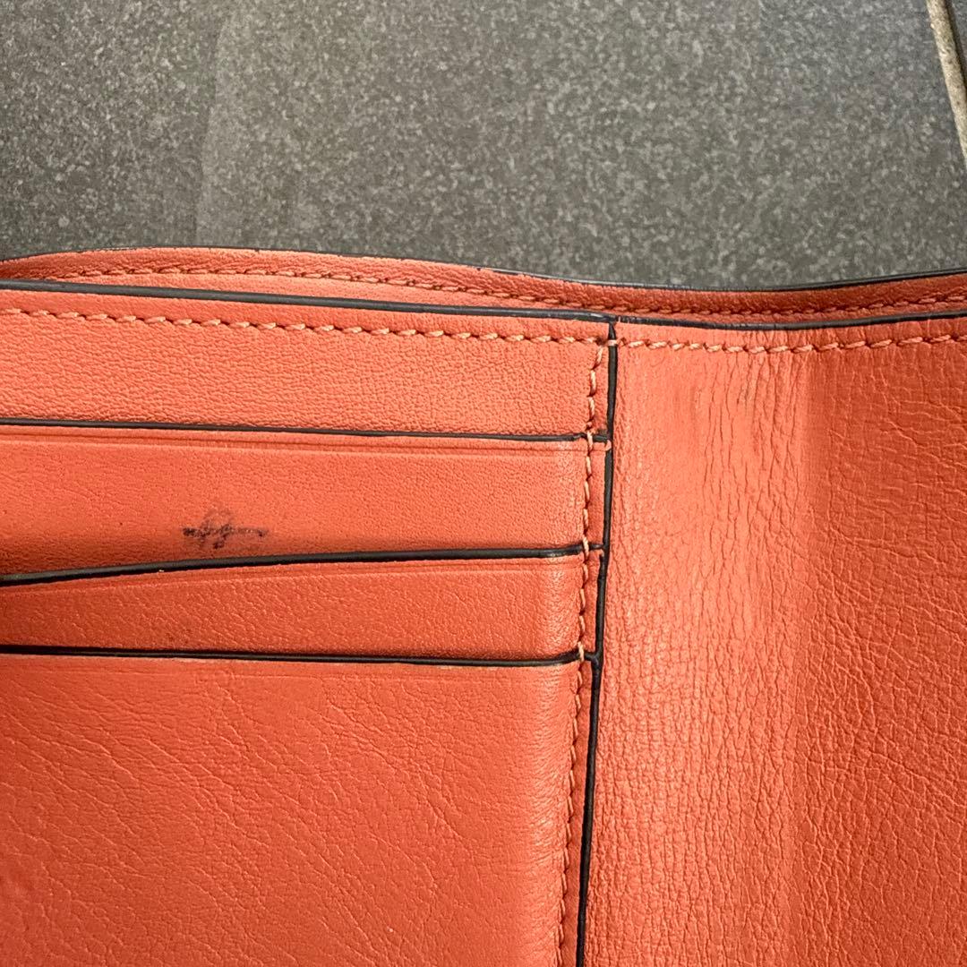 LOEWE 三つ折り財布　箱付き