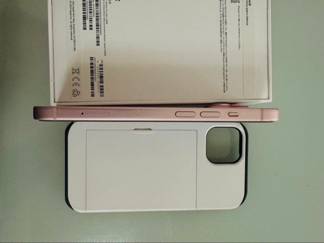 【本日限定特価】iPhone 15 128GB 　SIMフリー　ピンク