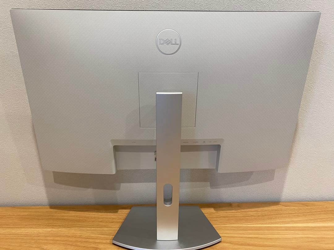 Dell S2722QC 27インチ 4K モニタUSB-C対応 2024年製