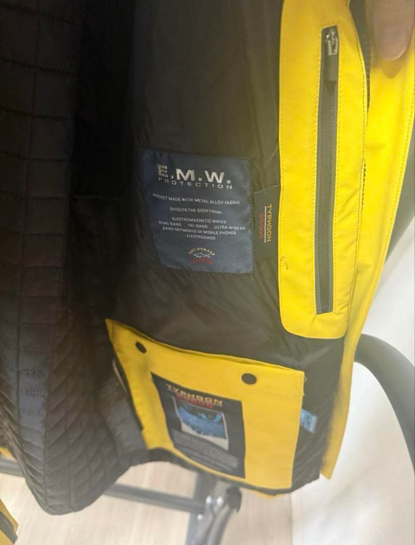 Paul＆sharkノルウェー国旗付きイエロージャケット