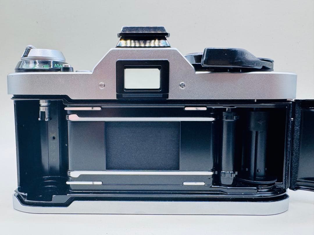 【美品】 Canon AE-1 PROGRAM / New FD 50mm