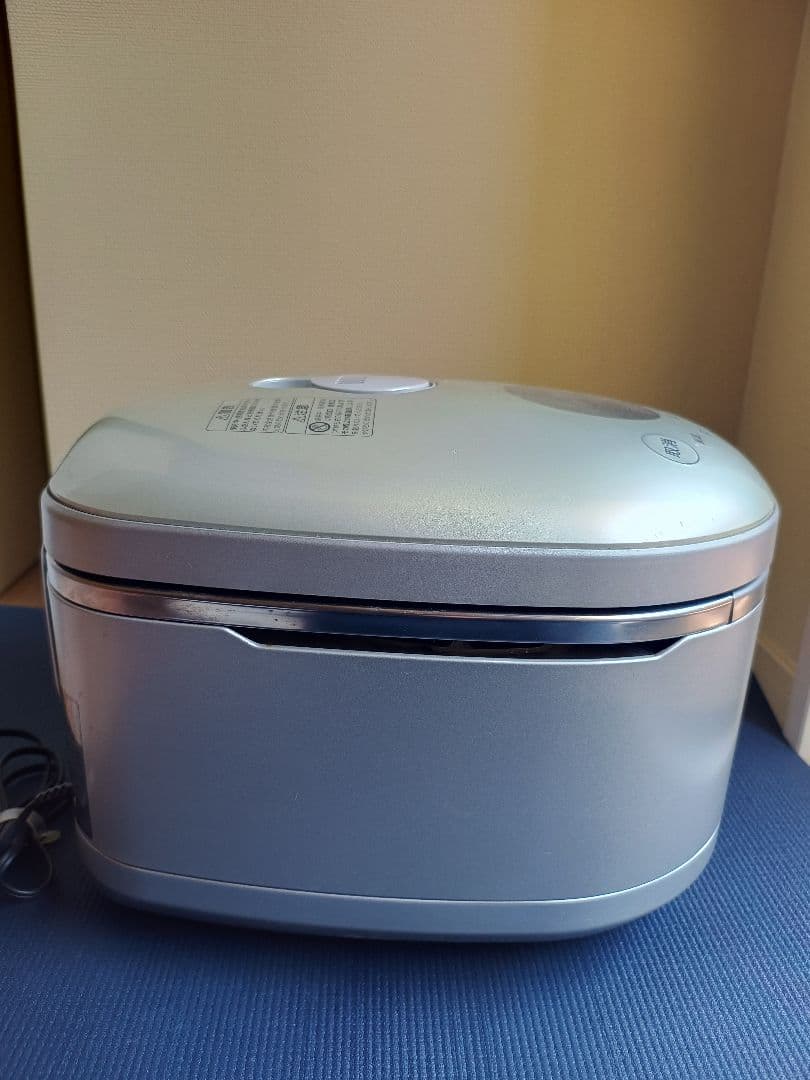 【Dawg】Rinnai 電子ジャー付きガス炊飯器 RR-055MST2