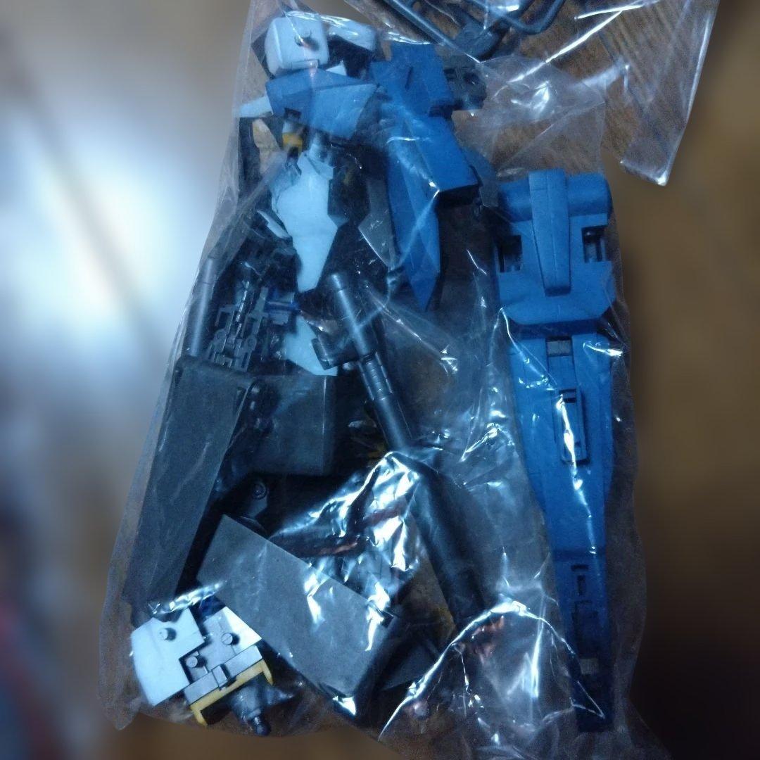 MG 1/100 BANDAI MSZ-010 ZZガンダム プラモデル