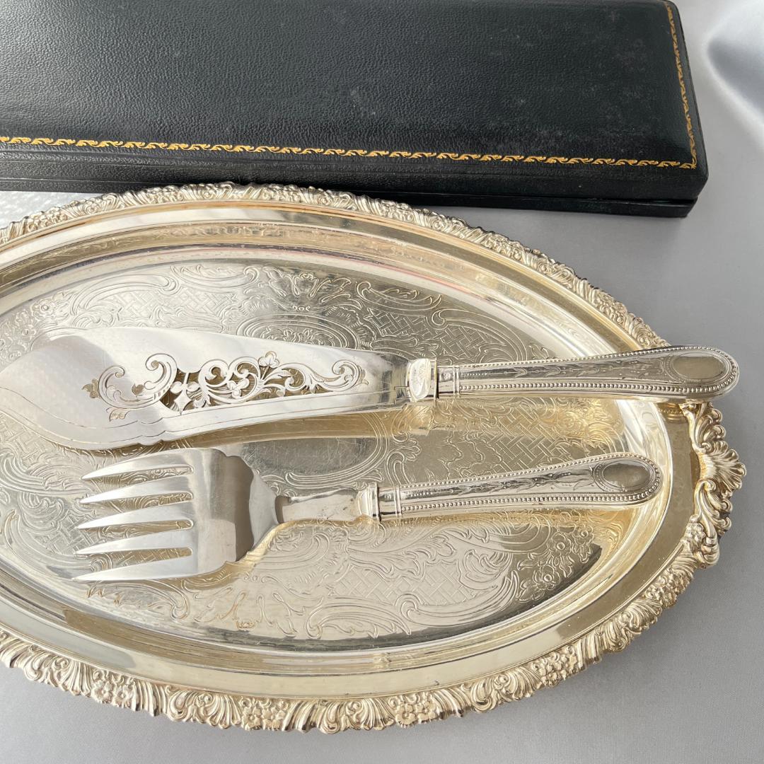 【Martin & Hall】【純銀ハンドル】ビクトリアンの サーバーセット